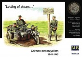 Master Box Ltd. MB3539 German Motorcyclists 1940-42 1:35