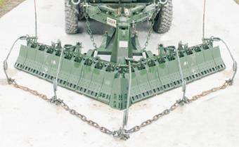 AFV-Club AG3524 Chain & spring Hanger for M1132 Stryker 1:35