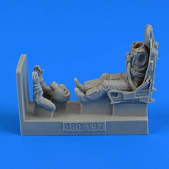 Aerobonus 480197 USAF Fighter Pilot with ejection seat for F100C/D 1:48