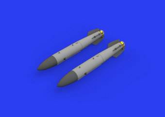 Eduard 648459 B43-0 Nuclear Weapon w/SC43-3/-6 tail assembly 1:48