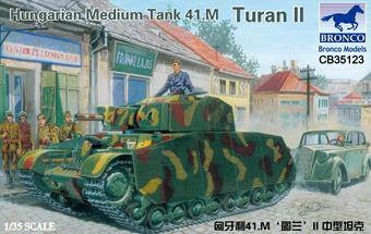 Bronco Models CB35123 Hungarian Medium Tank 41.M Turan II 1:35