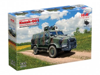 ICM 35015 1:35 Kozak-2 Ukrainian National Guard