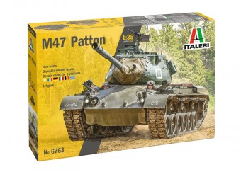 Italeri 6763 1:35 American Medium Tank M47 Patton - 1 figure