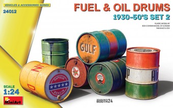 MiniArt 24012 Fuel & Oil Drums 1930-50's Set 2 1:24