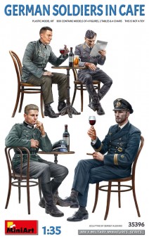 MiniArt 35396 German Soldiers in Cafe 1:35