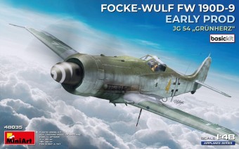MiniArt 48035 Focke-Wulf Fw 190D-9 Early Prod. JG 54 Grunherz Basic Kit. 1:48