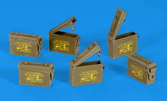 Plus model 317 U.S. ammunition boxes Cal. 7,62 1:35