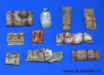 Plus model 42 U.S.rucksack and bags 1:35