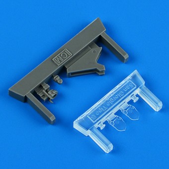 Quickboost QB32 342 Fiat CR.42 gunsight and compass 1:32