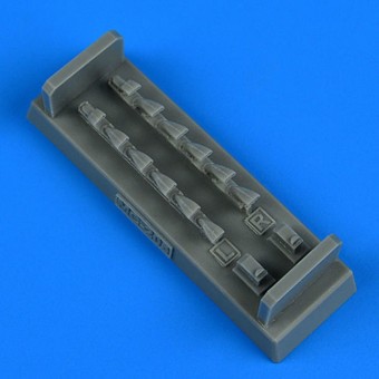 Quickboost QB48 951 Macchi MC.205 correct exhaust for Italeri/hasegawa 1:48