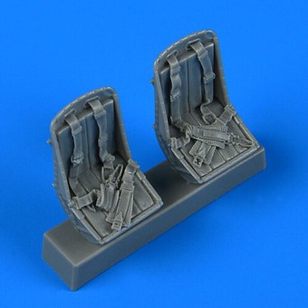 Quickboost QB49 909 Z-126 Trener seats with seatbelts 1:48