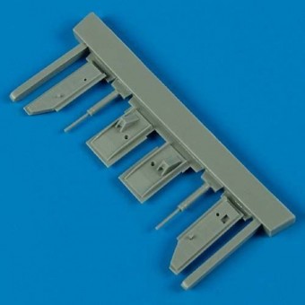 Quickboost QB72 343 F9F-2 Panther undercarriage covers (HB) 1:72