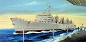Trumpeter 05785 AOE Fast Combat Support Ship USS Sacram. 1:700