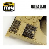 AMMO A.MIG-2031 Ultra Glue - for Etch, Clear Parts & More (Acrylic Waterbase Glue)