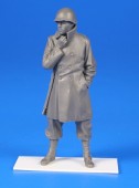 CMK 129-F35287 US WWII Soldier with winter Coat and M1 rifle Belgium 1944 1:35