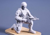 CMK 129-F48331 Kneeling Soldier(on right knee) US Army Infantry Squad 2nd Division 1:48