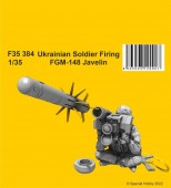 CMK F35384 Ukrainian Soldier Firing FGM-148 Javelin 1:35