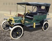 ICM 24002 1:24 Model T 1911 Touring  American Passenger Car