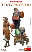 MiniArt 38086 Refugees. Teachers Family 1:35