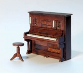 Plus model 322 Piano 1:35