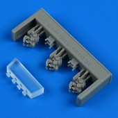 Quickboost QB32 348 Macchi MC.202 late & C.205V serie III gunsight (San Giorgio tipo C - late) for Italeri 1:32