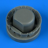Quickboost QB72 694 F4U-1 opened engine flaps 1:72