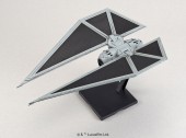 Revell 01218 BANDAI TIE Striker (Rogue 1) 1:72