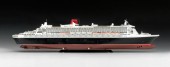 Revell 05223 Queen Mary 2 1:400