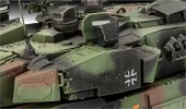 Revell 63360 Model Set Leopard 2A7A1 1:35