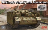 Rye Field Model RFM5111 Sd.Kfz.167 StuG.IV Late Production with Engine & Workable tracks 1:35