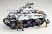 TAMIYA 35251 1:35 M4A3 Sherman 105mm Howitzer - Assault Support 